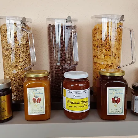 & Restaurant Le Saint Jean 2*