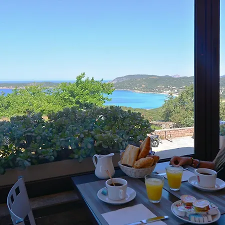 호텔 & Restaurant Le Saint Jean 2*