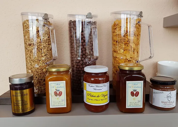 & Restaurant Le Saint Jean 2*