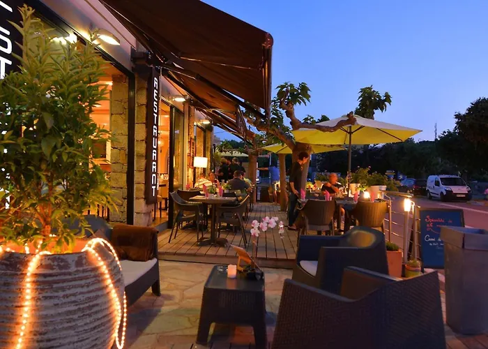 & Restaurant Le Saint Jean Cargèse