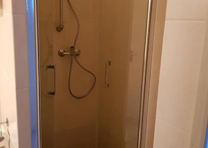 ホテル & Restaurant Le Saint Jean 2*